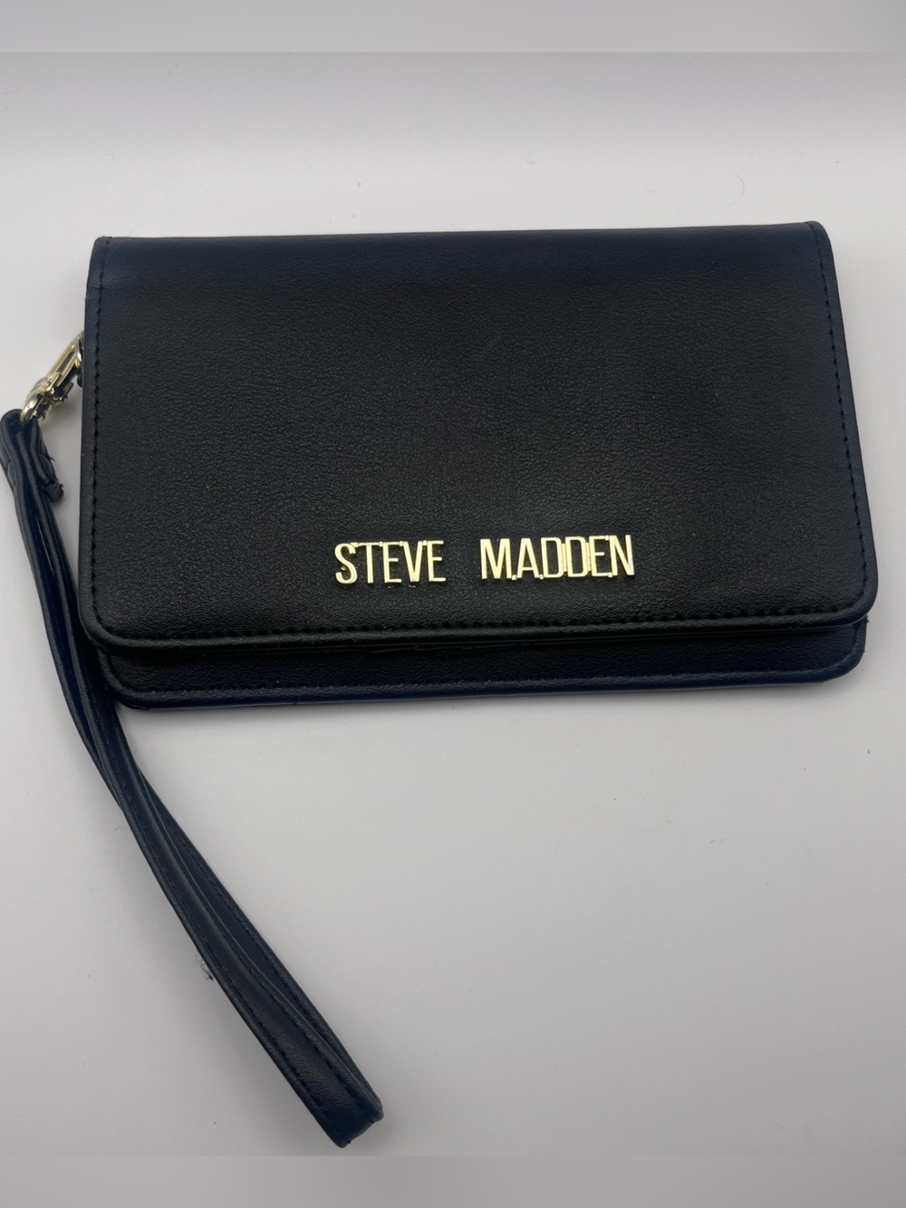 Steve Madden Black Leather Wristlet‎ with Gold Logo